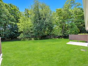 73 S Pond Lane, Smithtown NY 11787