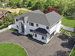 72 Haypath Road, Bethpage NY 11714