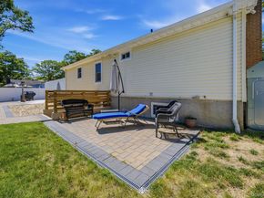 214 Pleasant Street, Ronkonkoma NY 11779