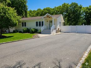 214 Pleasant Street, Ronkonkoma NY 11779
