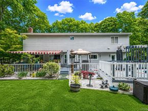 2 Barbara Anne Street, Manorville NY 11949