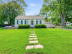 76 Hanrahan Avenue, Farmingville NY 11738