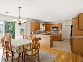 77 N Woods Road, Baiting Hollow NY 11933