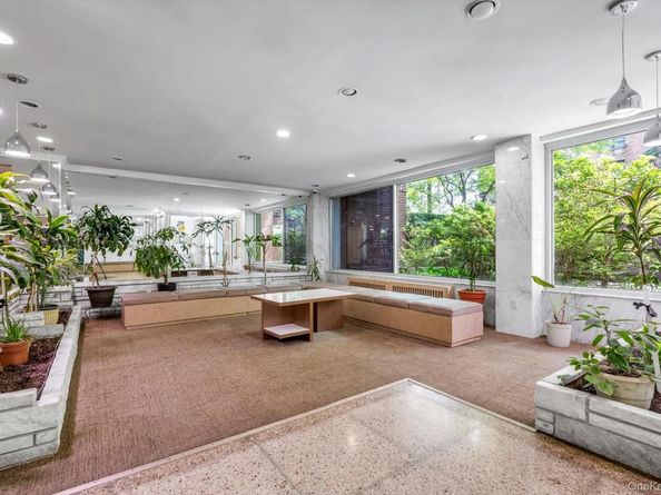 150-15 79 Avenue 1A, Kew Garden Hills NY 11367