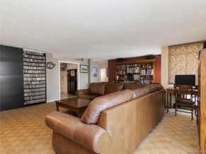 7-25 166 Street 6A, Beechhurst NY 11357