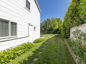 29 Beaumont Lane, Lake Grove NY 11755