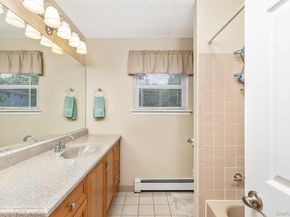 29 Beaumont Lane, Lake Grove NY 11755