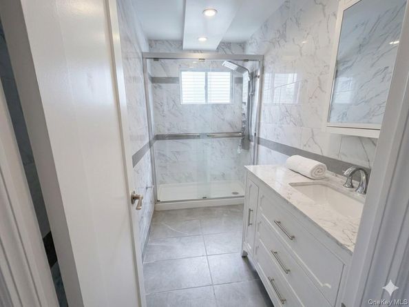 22536 111th Avenue, Queens Village NY 11429