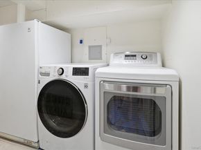261-21 Pembroke Avenue, Great Neck NY 11020