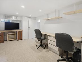 261-21 Pembroke Avenue, Great Neck NY 11020