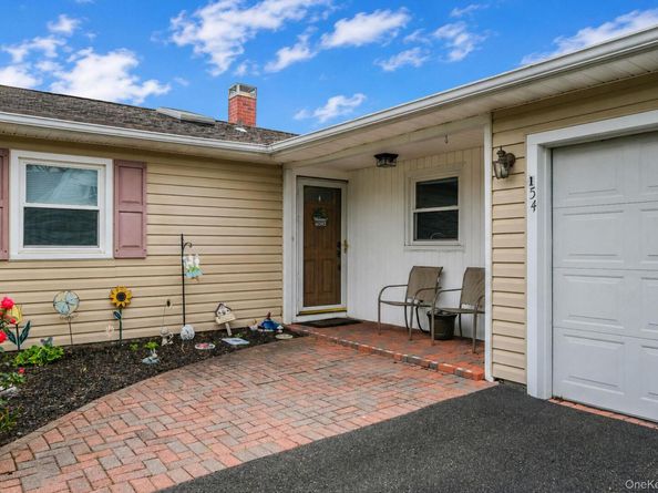 154 Spiral Road, Holtsville NY 11742