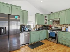 3093 Royal Avenue, Oceanside NY 11572