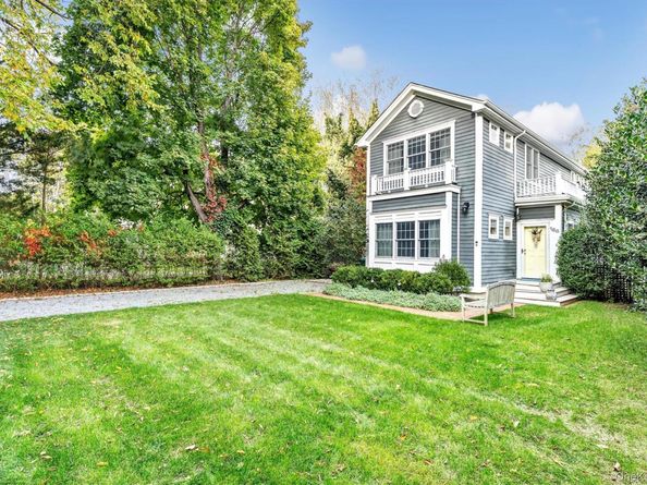 188 S Country Road, Remsenburg NY 11960