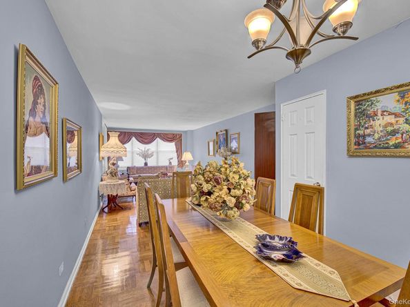 211-10 18th Avenue 1J, Bayside NY 11360