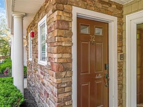 32 Della Drive, West Babylon NY 11704