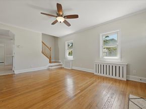 2395 Yorktown Street, Oceanside NY 11572