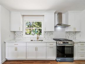 267 Woodhull Avenue, Port Jefferson Station NY 11776