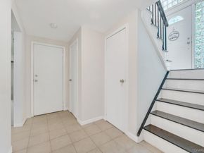 1827 Roberta Lane, Merrick NY 11566