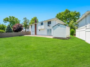 1827 Roberta Lane, Merrick NY 11566