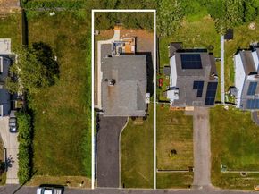 39 Seymour Drive, Shirley NY 11967
