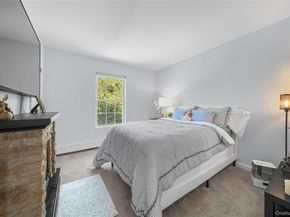 39 Seymour Drive, Shirley NY 11967