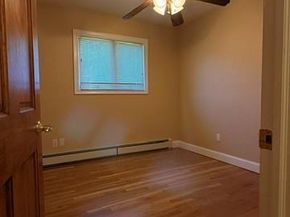 11 Darien Place, East Northport NY 11731