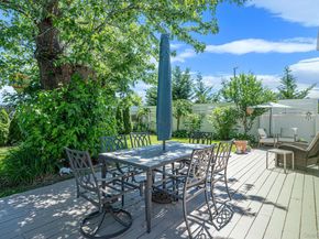 590 S 7th Street, Lindenhurst NY 11757