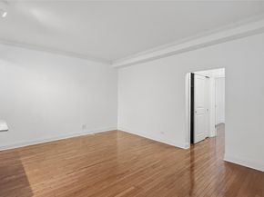4489 Broadway 2D, New York (Manhattan) NY 10040