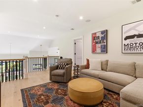 102 Three Ponds Lane E, Woodbury NY 11797