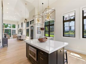 102 Three Ponds Lane E, Woodbury NY 11797
