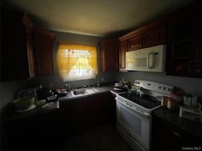 3 Surrey Drive, Amityville NY 11701
