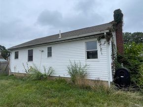 3 Surrey Drive, Amityville NY 11701