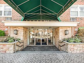 600 Shore Road 6K, Long Beach NY 11561