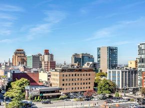 138-35 39th Avenue 13L, Flushing NY 11354