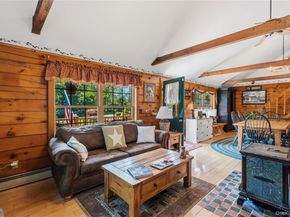 355 Woodland Avenue, Manorville NY 11949