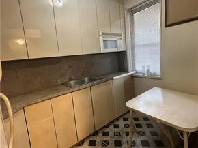 150 West End Avenue 3B, Brooklyn NY 11235