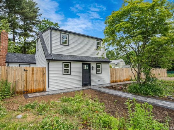 295 Cuba Hill Road, Huntington NY 11743
