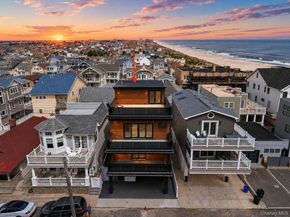 18 New Hampshire Street, Long Beach NY 11561