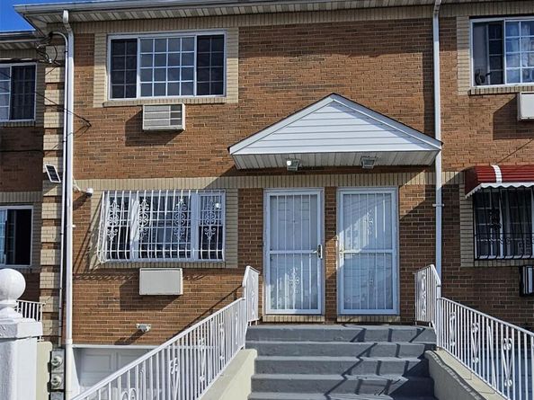 12408 94th Avenue, Richmond Hill NY 11419