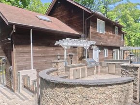 44 Warner Road, Huntington NY 11743