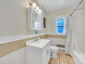 83 E End Avenue, Hicksville NY 11801