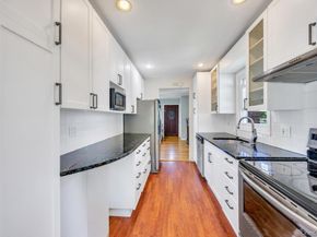 83 E End Avenue, Hicksville NY 11801