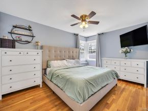 83 E End Avenue, Hicksville NY 11801