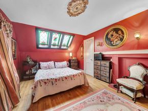 31 Roosevelt Avenue, Hicksville NY 11801