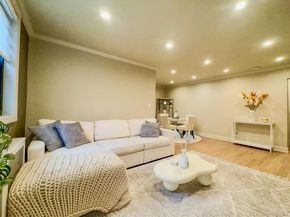 17-76 166 Street Fl2, Whitestone NY 11357