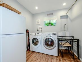 12 Northern Parkway E, Plainview NY 11803
