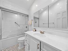 12 Donna Lane, Commack NY 11725