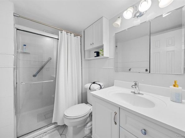 12 Donna Lane, Commack NY 11725