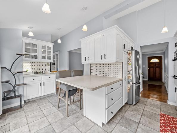 12 Donna Lane, Commack NY 11725