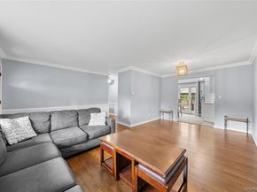 12 Donna Lane, Commack NY 11725